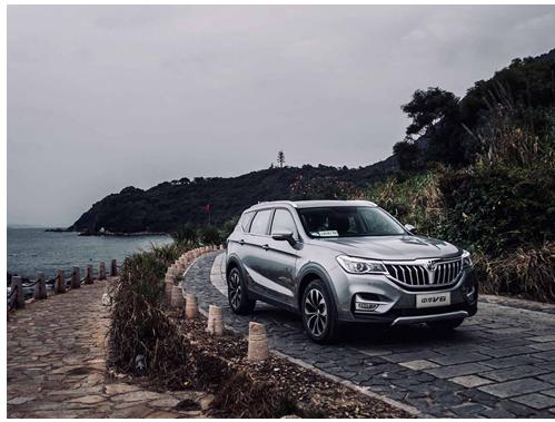 19年华晨中华v6手动尊贵版,华晨中华v6和v7哪个比较好