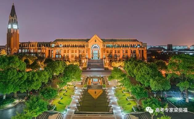 老梁谈中国大学排名,老梁985211
