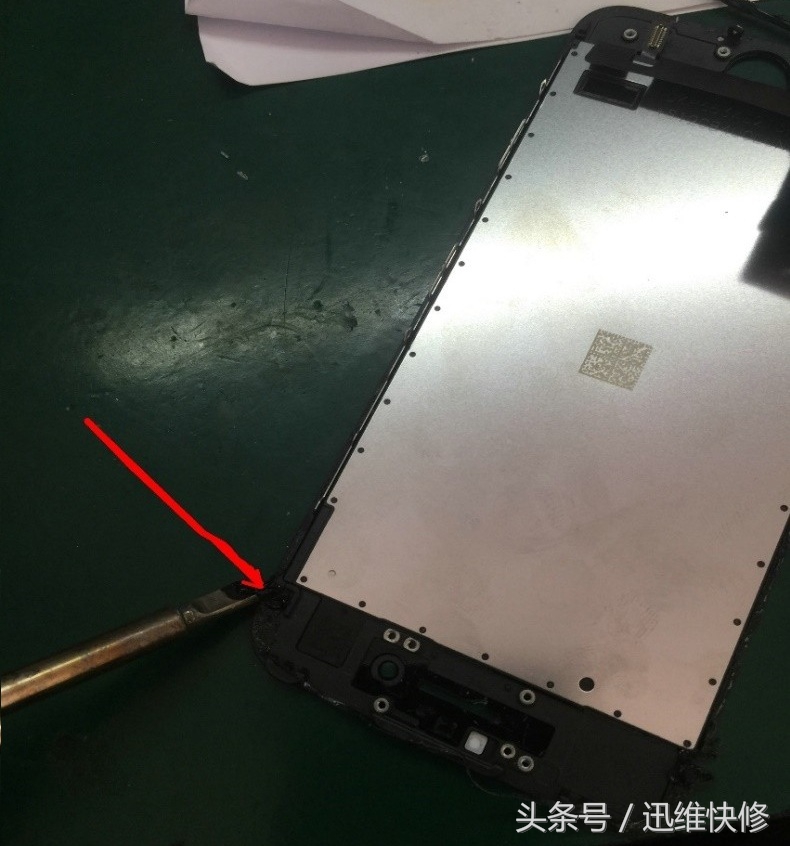 iphone7plus手机屏幕爆碎,iphone7屏幕破损严重怎么拆