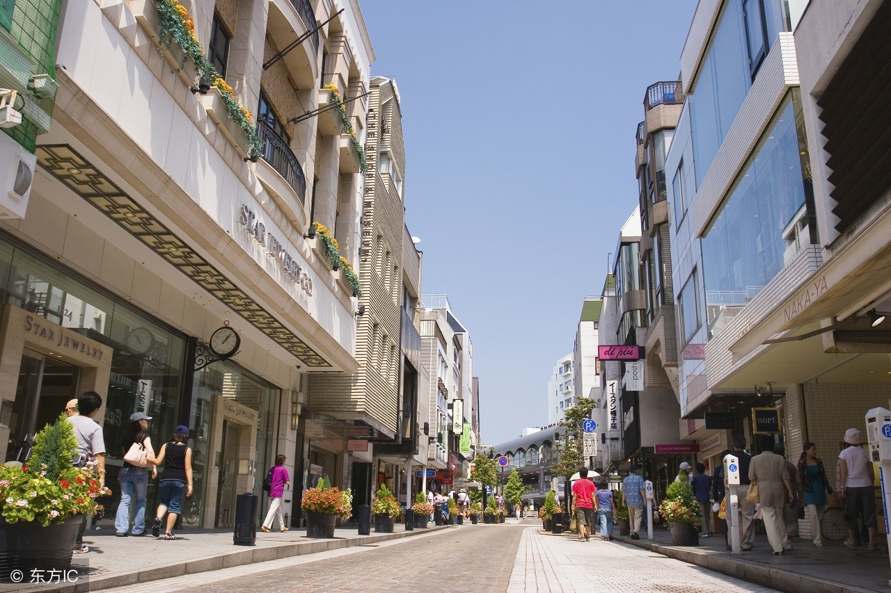 水聚财的风水说法,风水中讲究以水为财