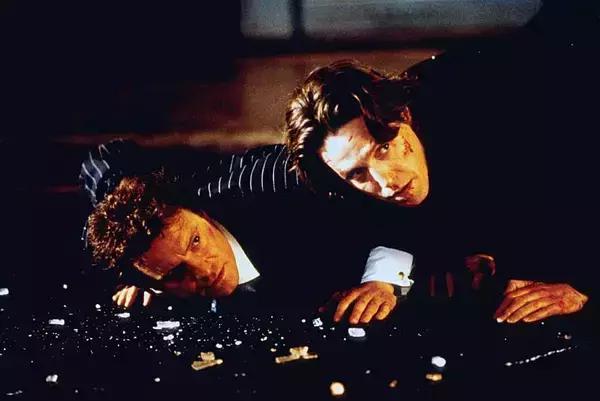 打死我也想不到，他们在一起演了一部基片