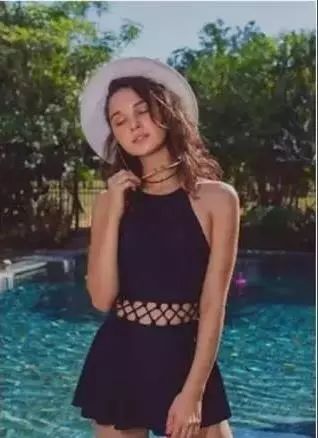 平价泳衣大方高贵,泳衣好穿又好看