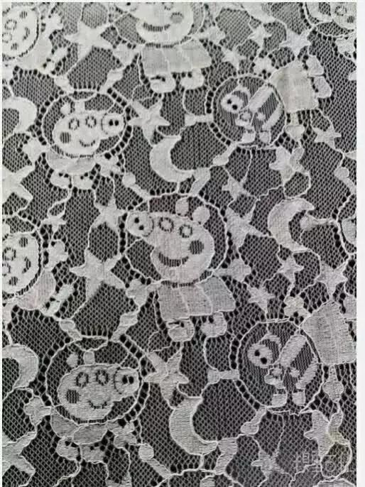 男子门口入室抢劫监控拍下全过程,小伙入室抢劫却遇到更可怕的东西