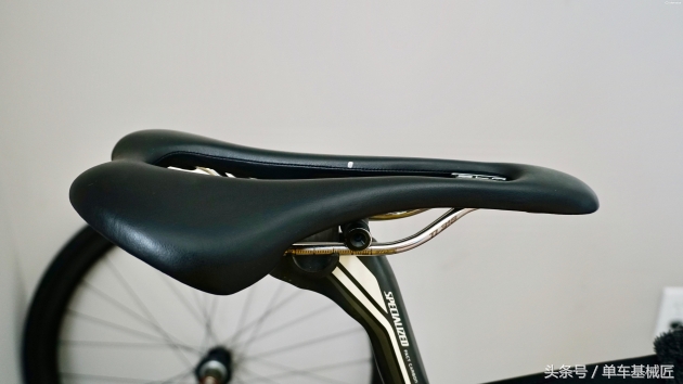 山地自行车车座的最佳高度,自行车车座前倾角度如何调整