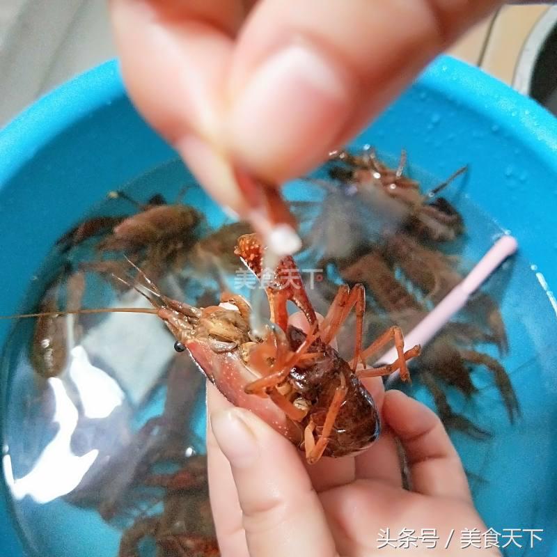 夏天怎么能少得了麻辣小龙虾,夏天的快乐一定少不了麻辣小龙虾