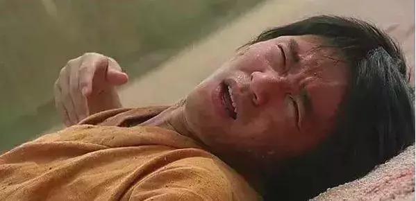 看到周星驰就很心疼,周星驰让人心疼的片段