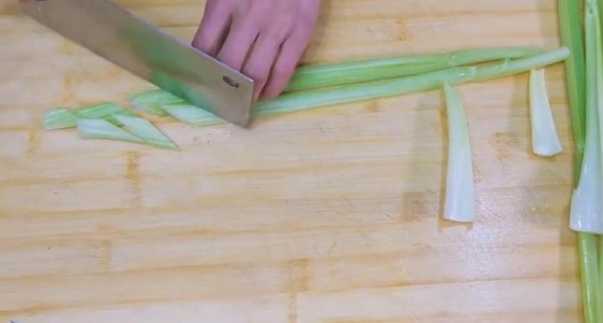 腌四川泡菜如何脆爽,正宗四川泡菜腌制方法大全