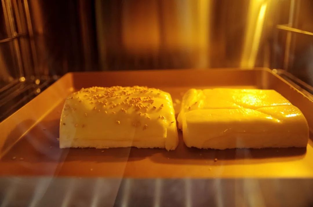 香港女孩卖包子一个70块，照样有人愿意花40分钟排队买，凭什么？