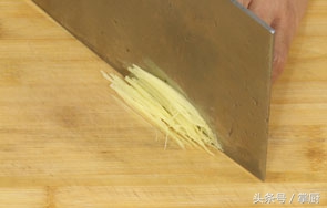 手把手教你清蒸大闸蟹的正确做法,清蒸大闸蟹的做法全过程