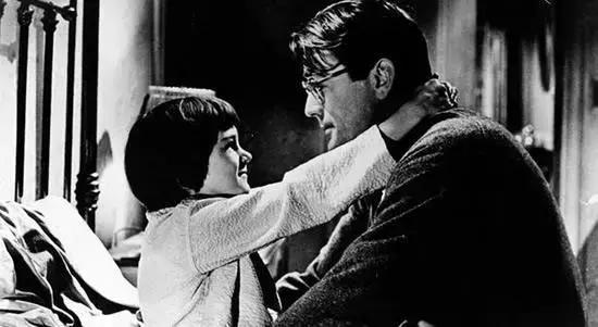 愿你有杀死一只知更鸟的勇气,杀死一只知更鸟爱说闲话的人