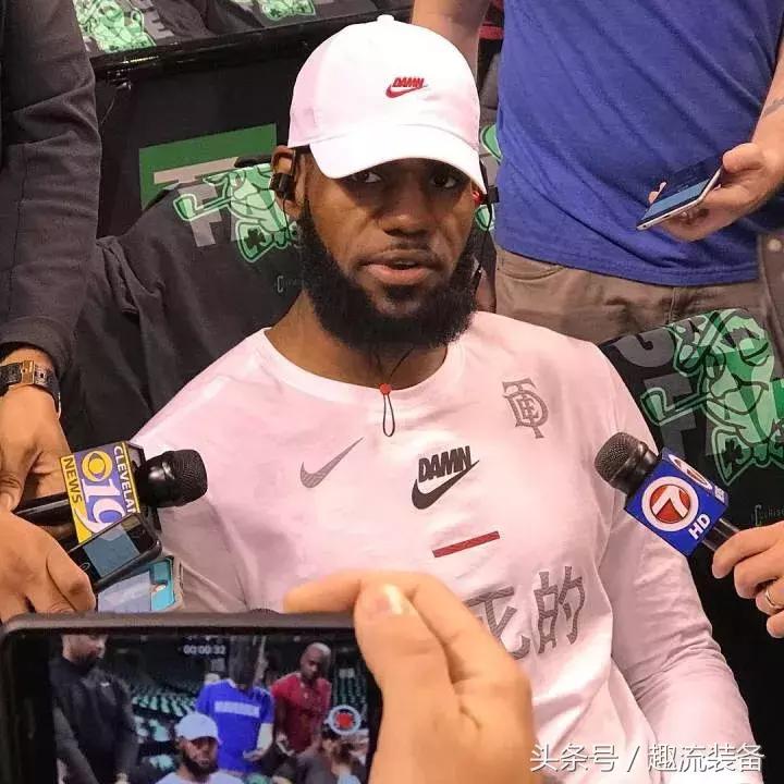 詹姆斯服装t恤价格,詹姆斯t恤黑金球衣