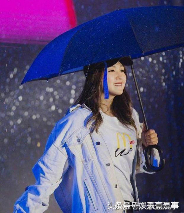 明星演唱会遇到下雨怎么办,盘点明星遇到的突发意外演唱会