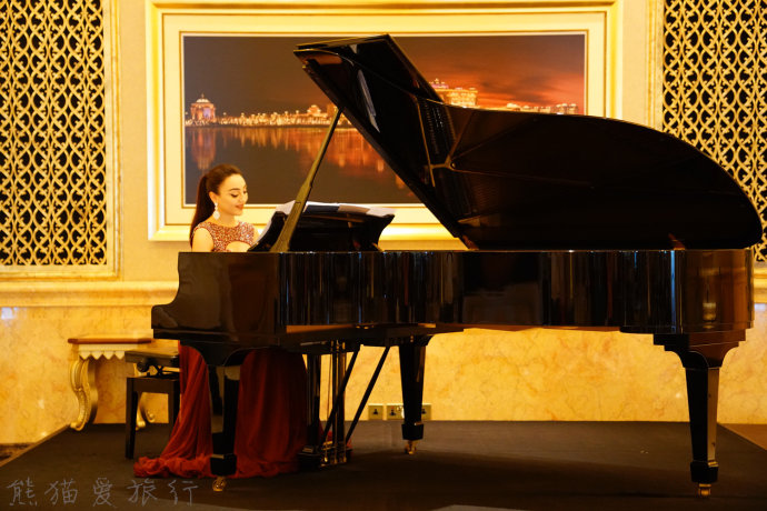 八星皇宫酒店金箔咖啡下午茶,迪拜八星皇宫酒店金箔咖啡下午茶