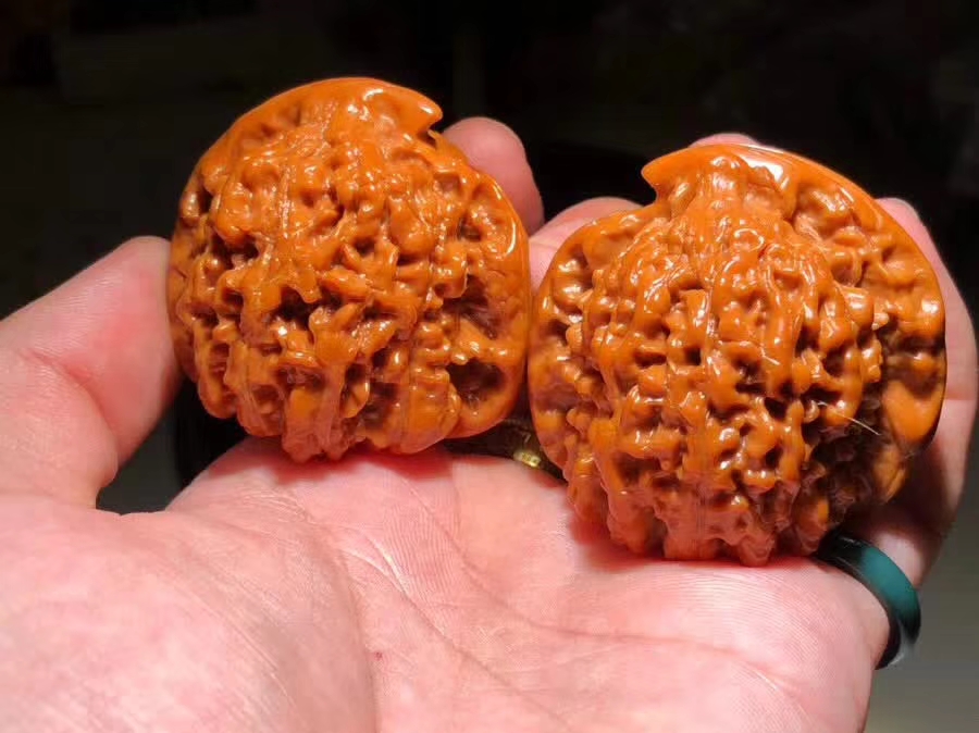 王勇官帽核桃有什么特点,极品王勇官帽核桃