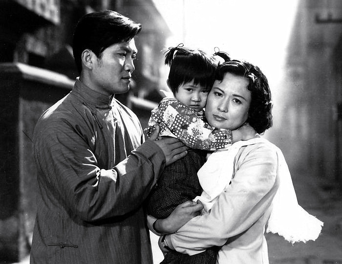 上影厂演员60年代初合影,上影厂55年电影