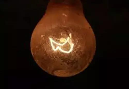 马未都用的小灯泡,马未都收藏的灯具