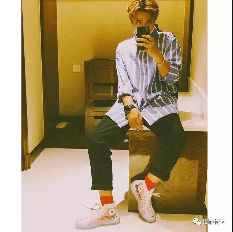 匡威offwhite联名配什么袜子,匡威offwhite联名搭配