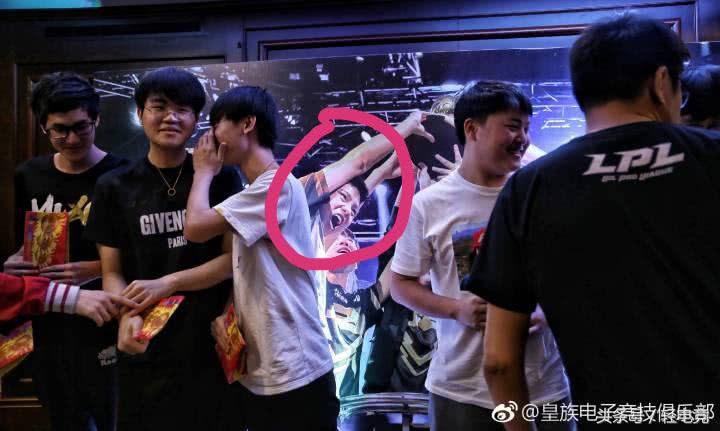 rng鍗¤惃鍜宮lxg,mlxg鍗¤惃rng