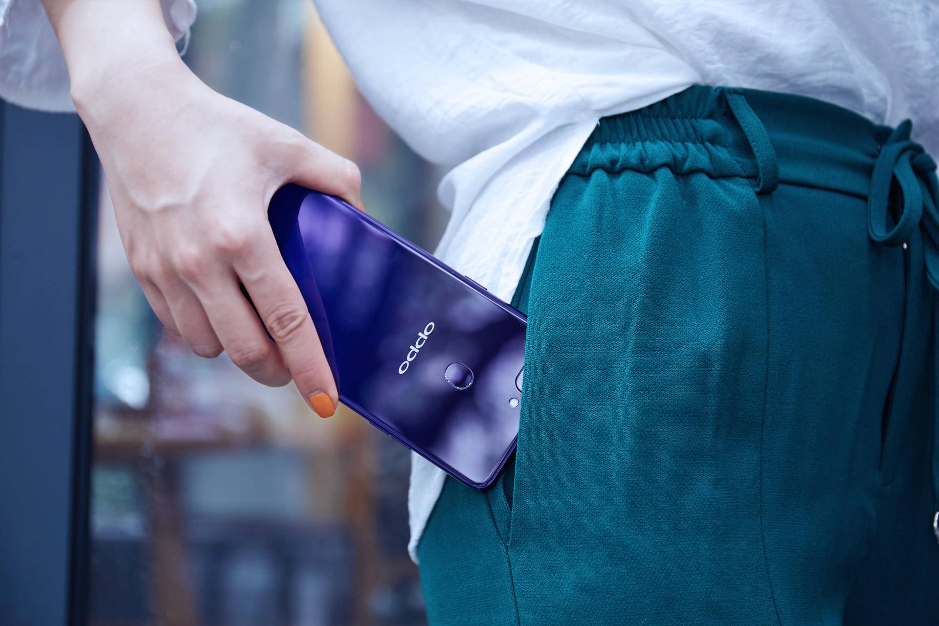 现在的oppor15还值得入手吗,现在买oppor15还值得吗