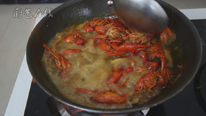 十三香小龙虾的正宗做法不放啤酒,十三香小龙虾特色做法色香味俱全