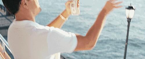 辣妹标价3万叫爸爸,海外火爆的“援交”APP竟冲上排行榜第一!