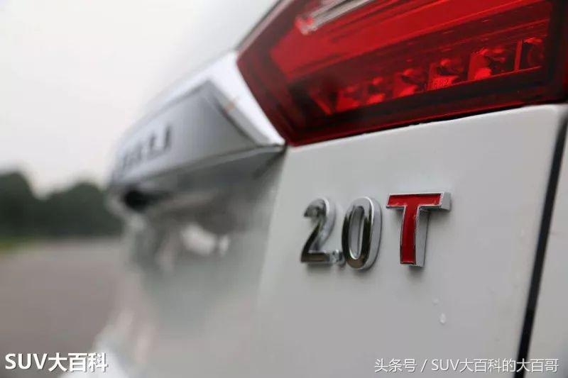 人在家中坐祸从天上来配图,大众有趣的汽车尾标