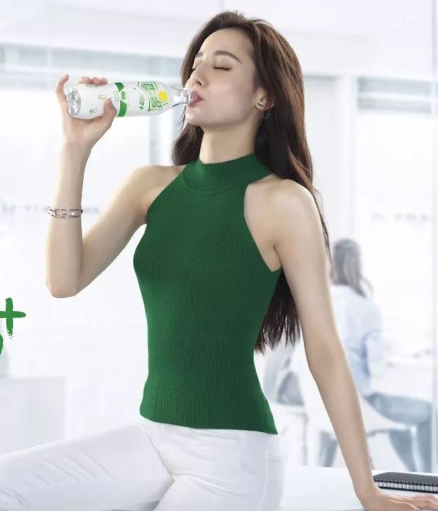 最新雪碧迪丽热巴广告,迪丽热巴雪碧广告