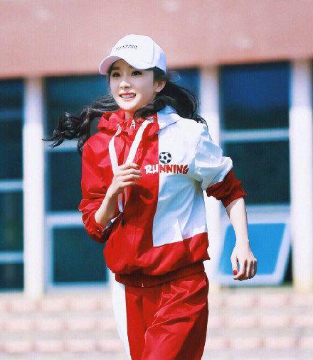 杨幂学生装混剪,杨幂学生装和魏大勋