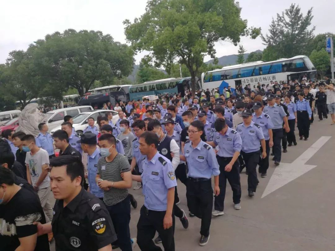 浙江公安破获的最新诈骗案,浙江绍兴警方破获套路贷