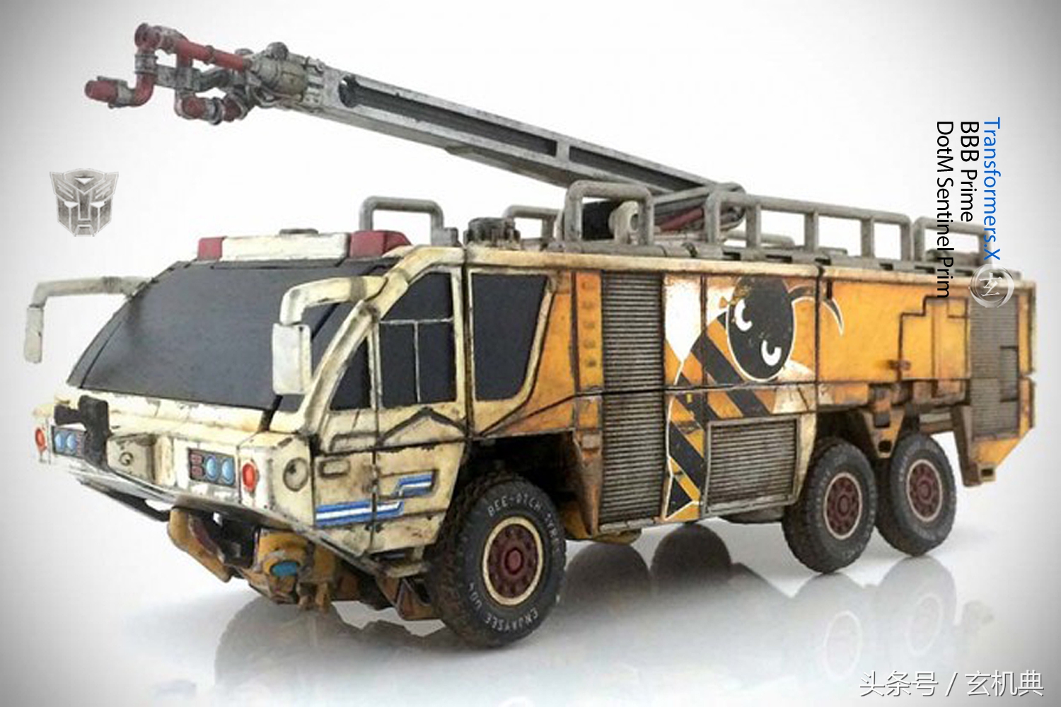 变形金刚领袖级擎天柱变形视频,变形金刚领袖之证重装者擎天柱