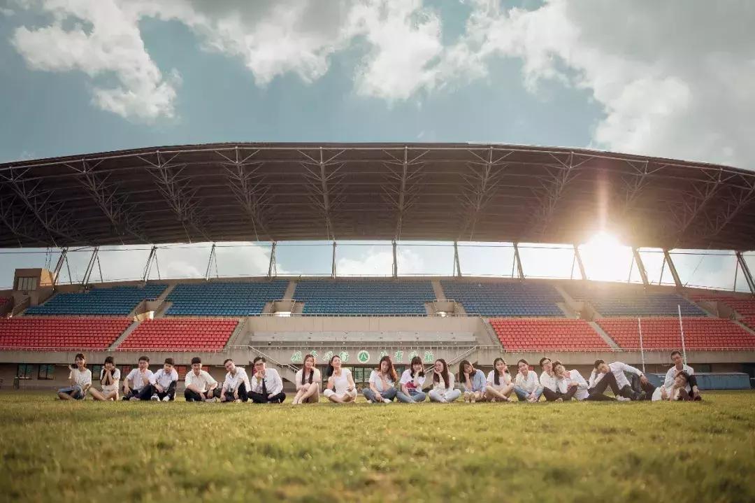 毕业创意大合照,创意毕业照活动征集