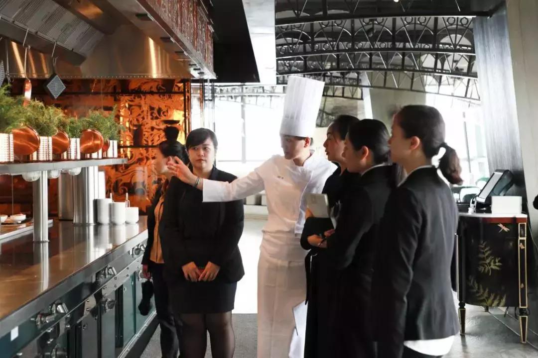 昆明最高最美餐厅推荐,昆明最高级的餐厅推荐