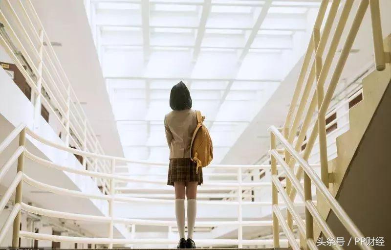 3年20万学费,探访亚洲最大的高考工厂