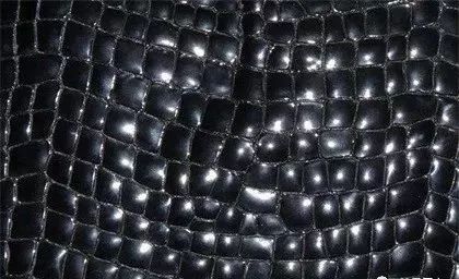 皮革怎样清洁才好,皮革怎么洗衣服好看