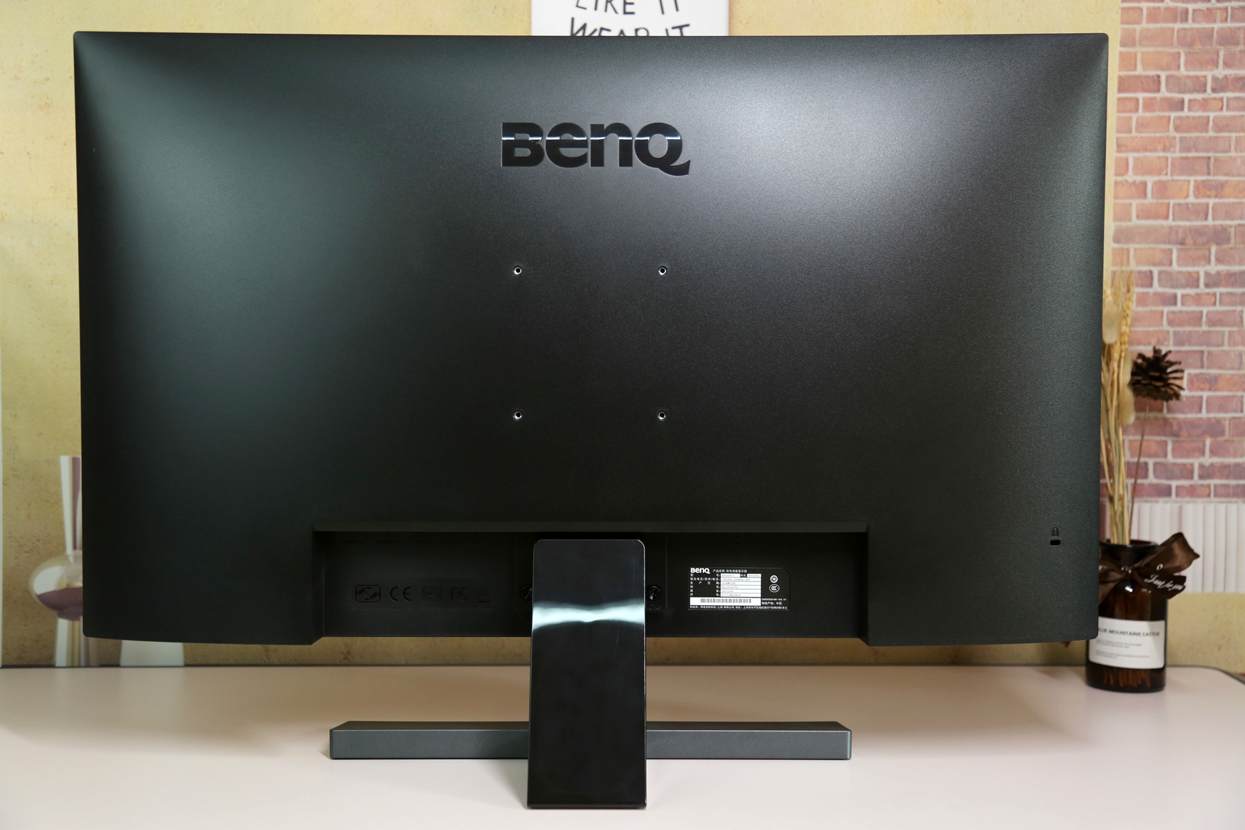 明基32英寸4khdr显示器ew3270u,明基影音娱乐显示器ew3280u评测