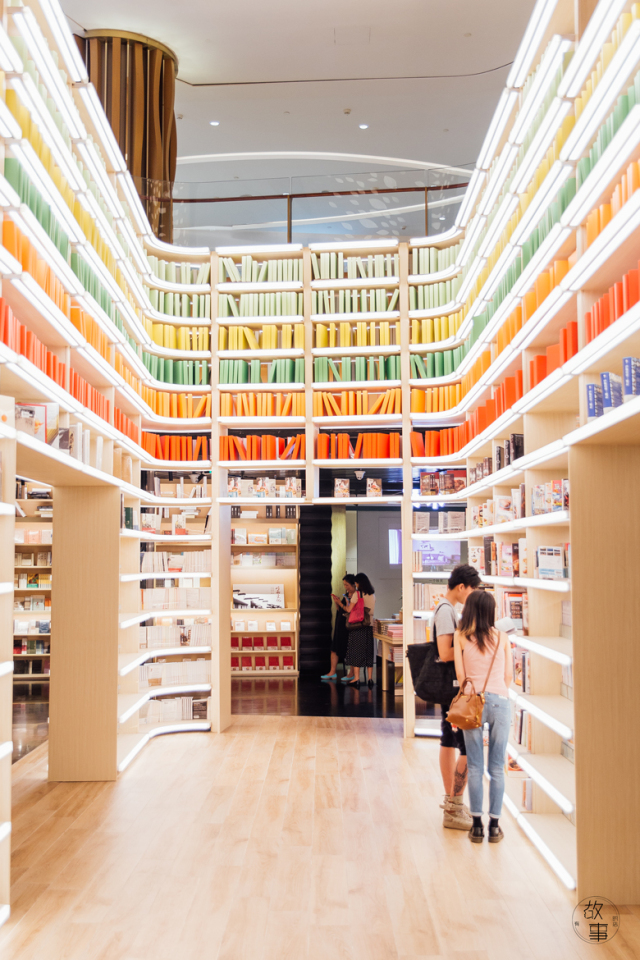 网红书店好看吗,网红书店引得来还要留得住