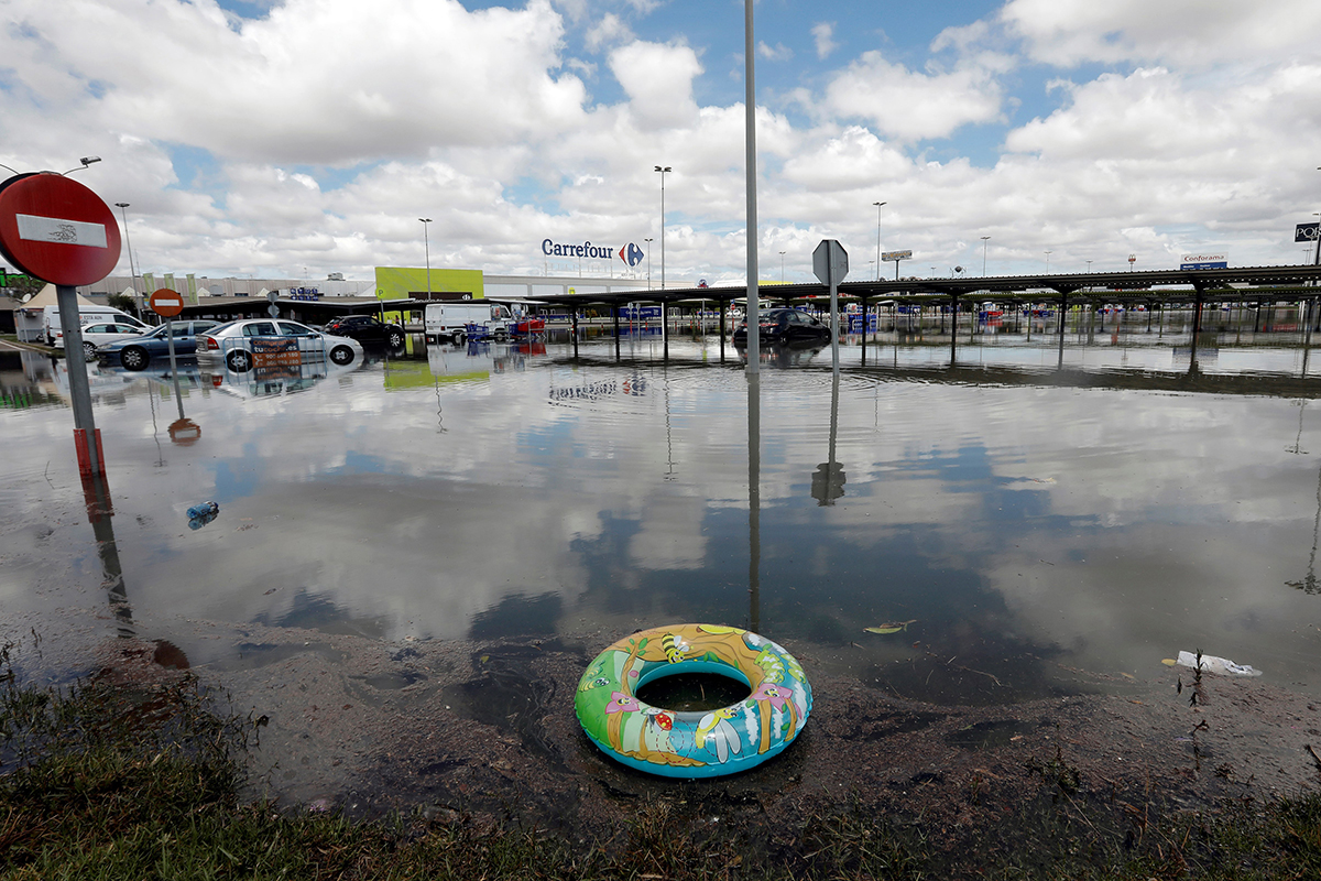 不一样的高温，丹麦平均气温已达到了15℃，超过1889年13.8℃纪录
