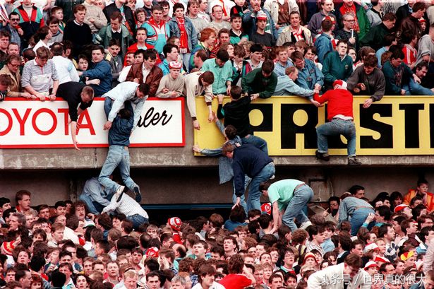 一场冰雹后的惨状,足球比赛被雷击身亡