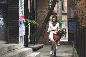 索尼黑卡数码相机dsc-rx100m6,索尼dsc-rx100m6黑卡6代数码相机