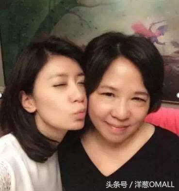 贾静雯妈妈超人,超人妈妈贾静雯买礼物