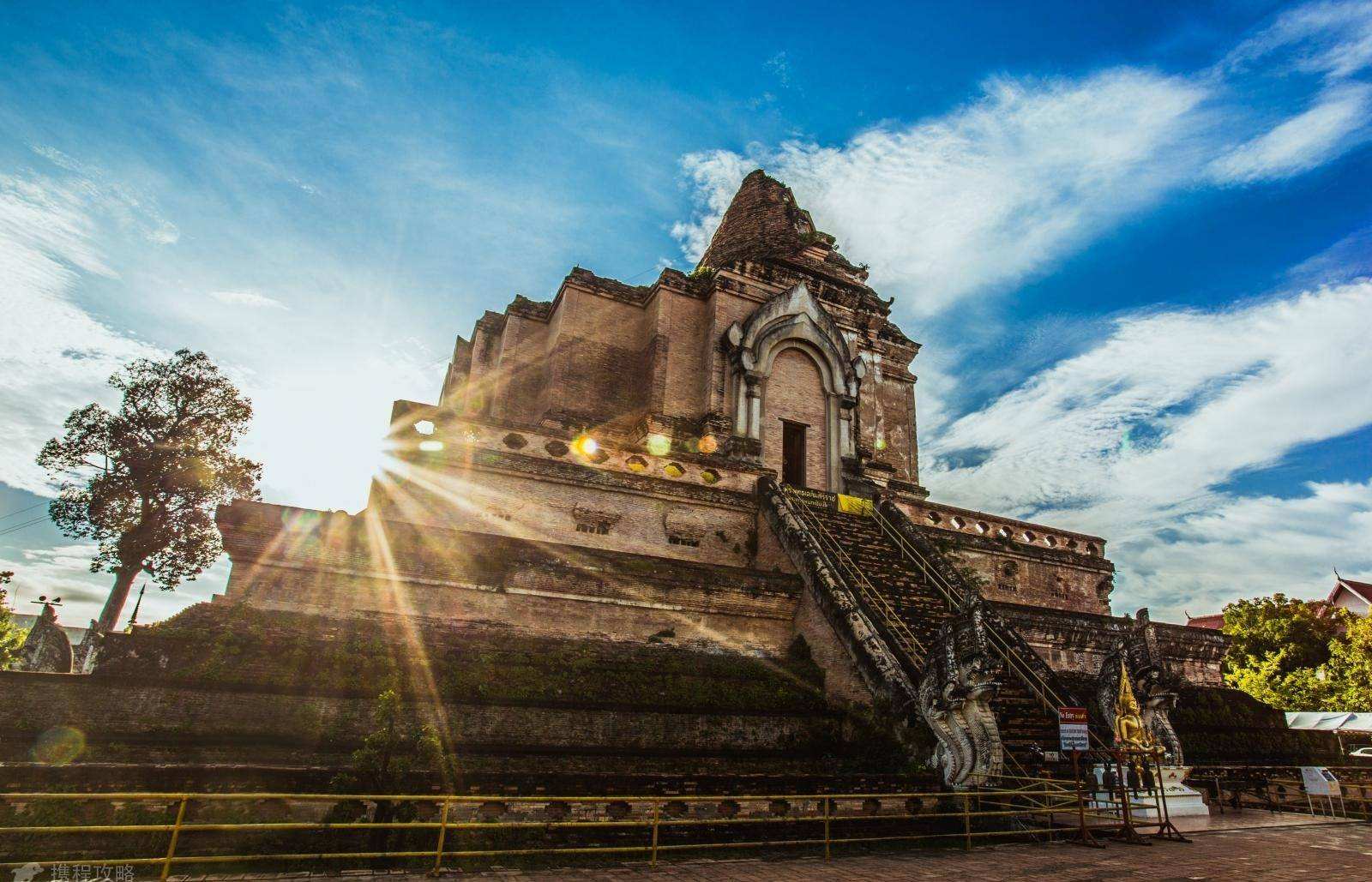 清迈必吃美食记,昆明美食攻略清迈