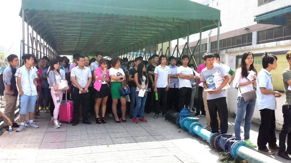 进富士康可以学什么技术,在富士康上班怎样才能升职