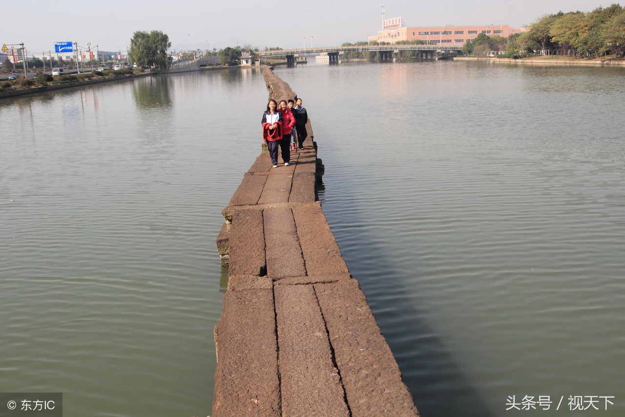 浙江乡间道路,浙江一条水上的路