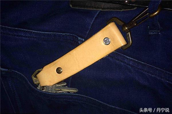 请别笑我没钱,只能从小小钥匙扣皮具开始“养牛”