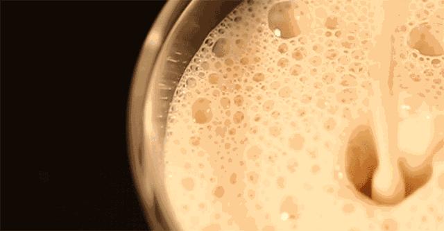 煮粥出沫要不要撇掉,炖肉煮粥时起的泡沫该不该撇掉