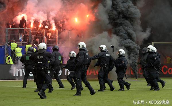 俄罗斯「乌尔特拉」放话用拳头迎战英格兰足球迷