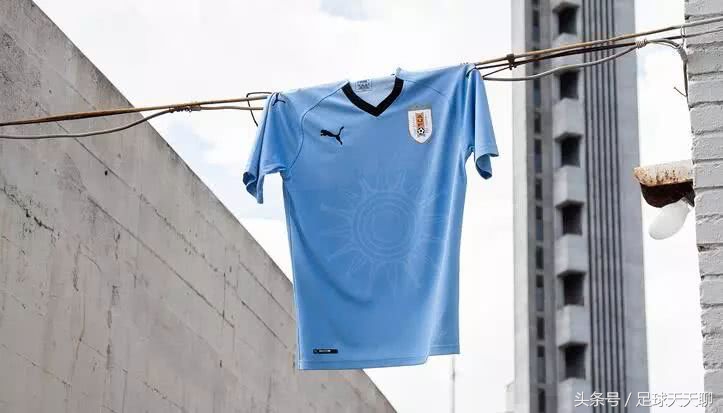 彪马vs阿迪足球,彪马阿迪耐克合作