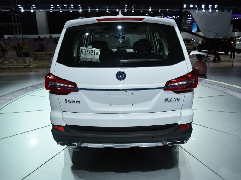 东风汽车风行景逸评价,东风风行景逸x6试驾视频