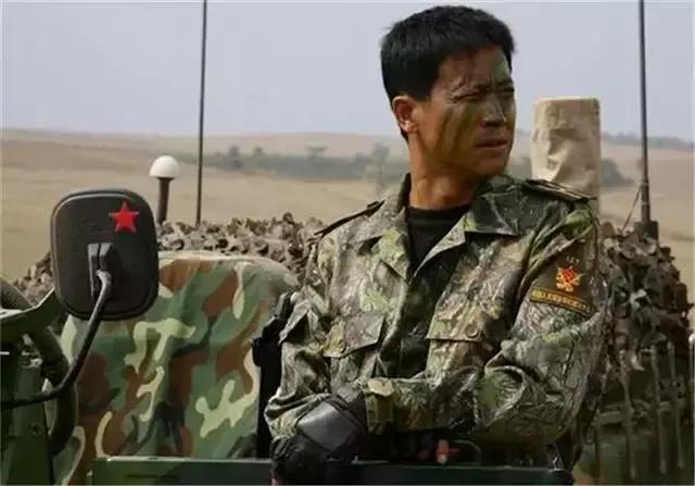 两个张国强同框,两个张国强哪个更帅