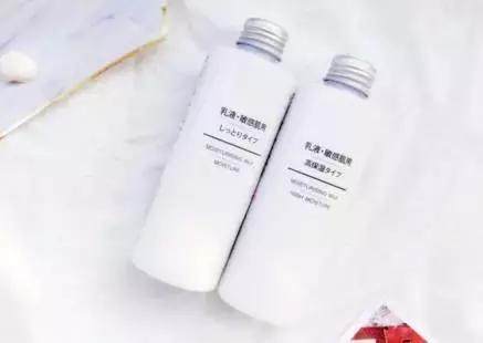 哪些国货护肤品让你无限回购,推荐买过不后悔的护肤品